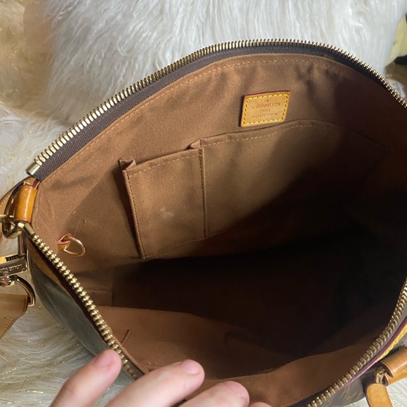 Vintage Louis Vuitton shoulder bag - Picture 7 of 8